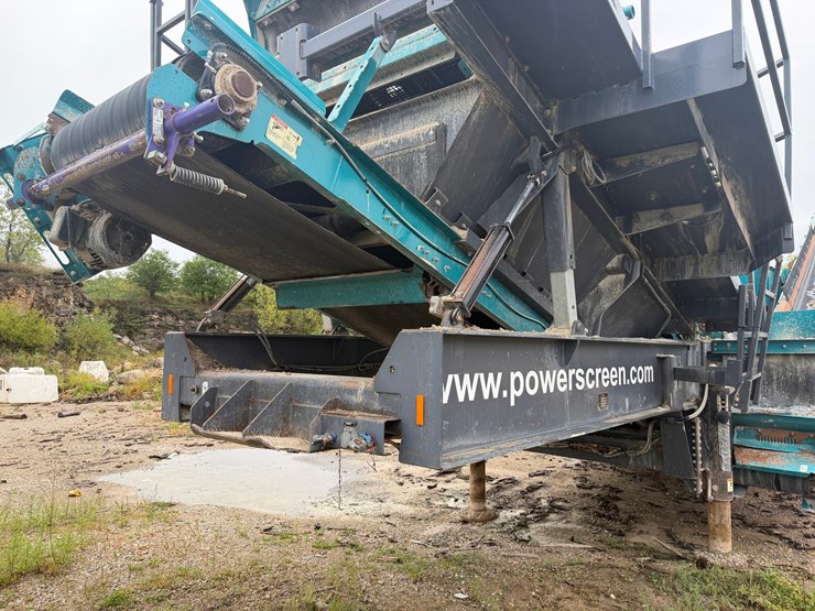 2021-powerscreen-gladiator-tp320sr-image-9