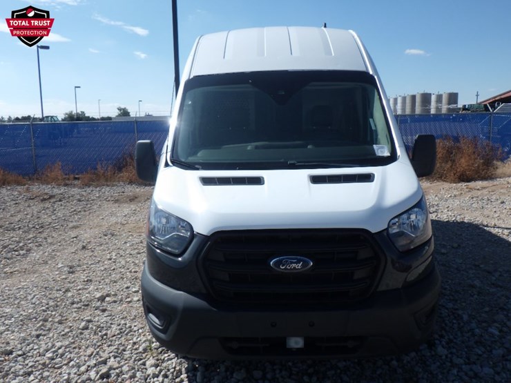 2020-ford-transit-image-2