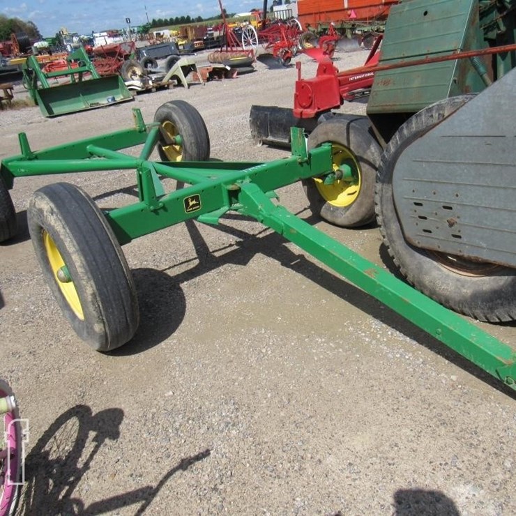 JOHN DEERE 1065