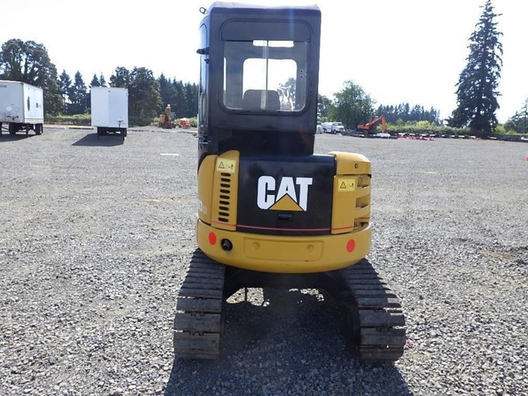 caterpillar-303-image-4