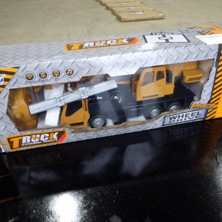 SKLP Crane Toy
