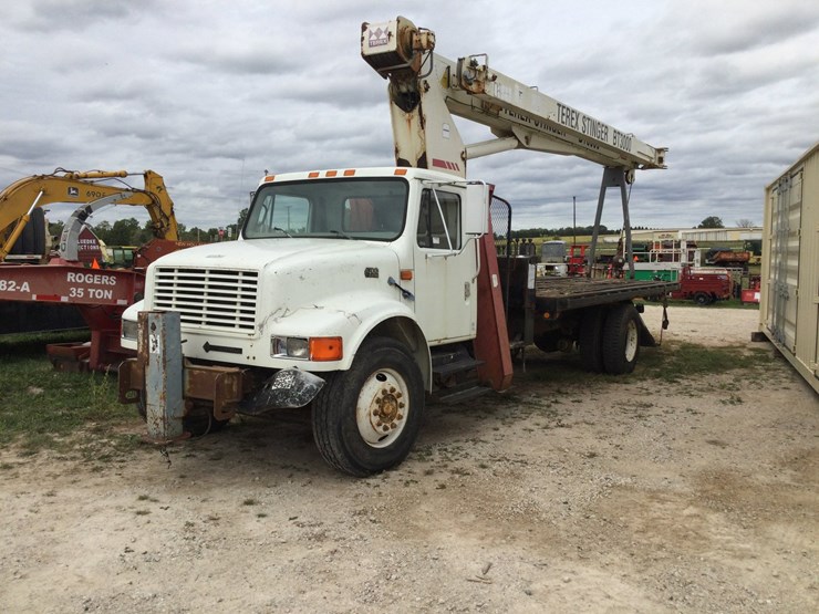 2000-international-durastar-4300-image-1