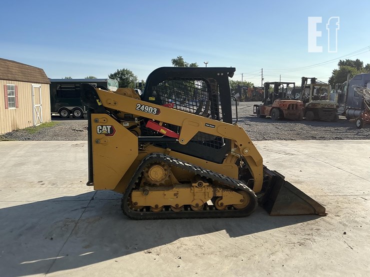 2022-caterpillar-249d3-image-5