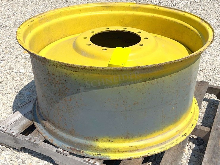 john-deere-18-image-2
