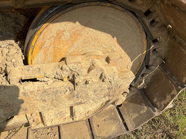 2012-deere-650j-image-14