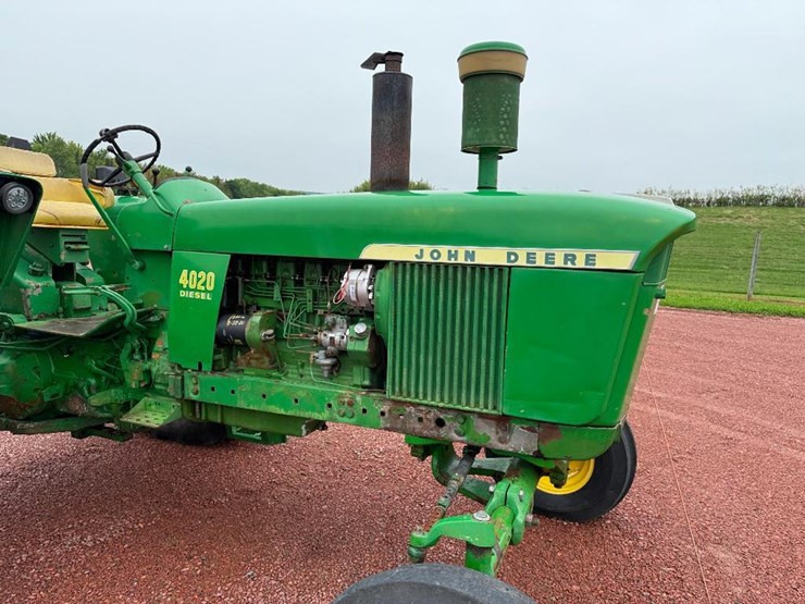 john-deere-4020-image-14