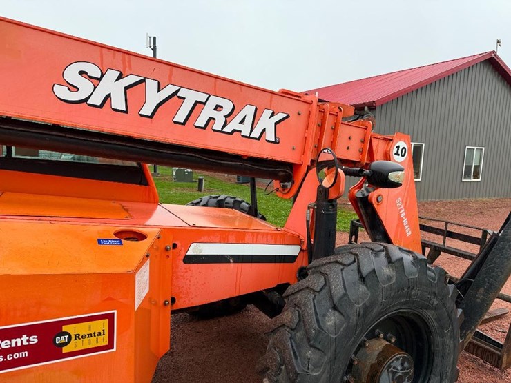 2012-sky-trak-10054-image-14