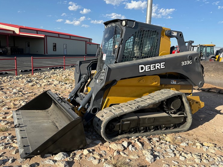 2016-deere-333g-image-4