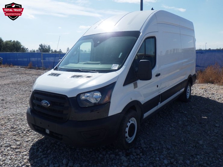 2020-ford-transit-image-1