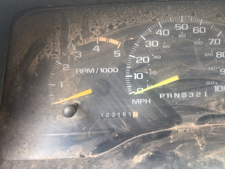 1997-chevrolet-silverado-3500-image-16