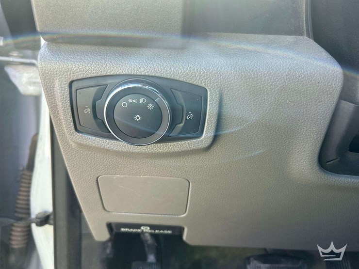 2019-ford-f350-image-16