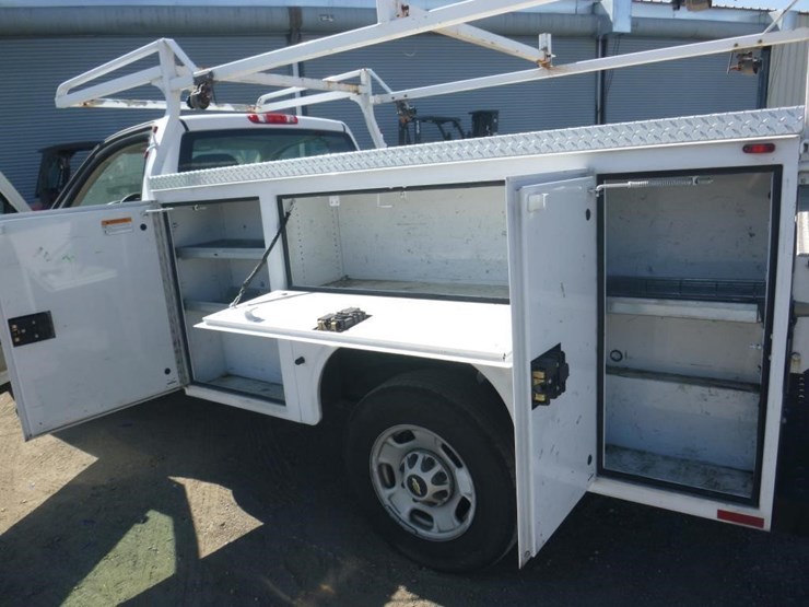 2014-chevrolet-2500-image-8