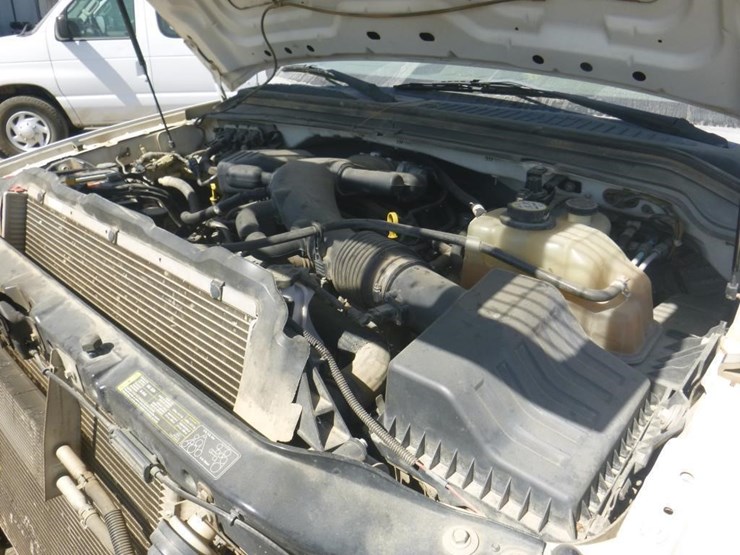 2008-ford-f350-image-13