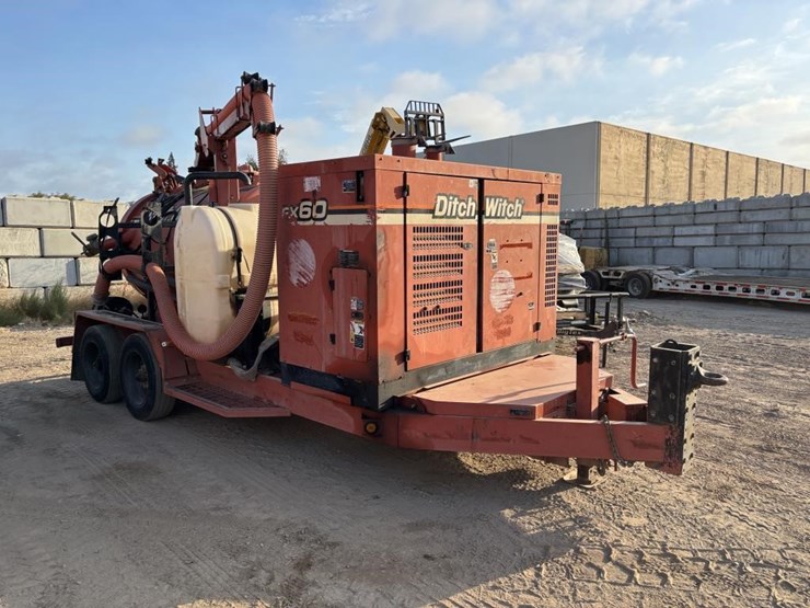 2011-ditch-witch-fx60-image-2