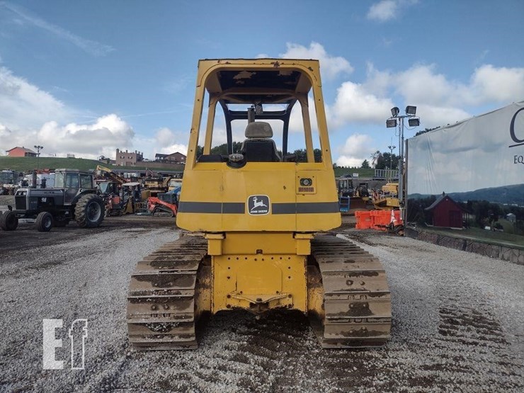 2001-deere-650h-image-4