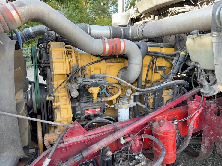 2002-kenworth-w900-image-8