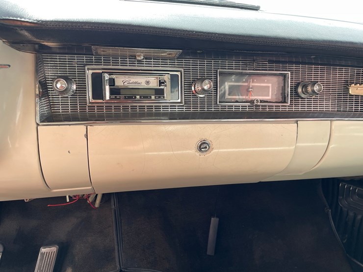 #9072-•-1956-cadillac-eldorado-seville-(has-mn-title)-(hutchinson,-mn)-image-45