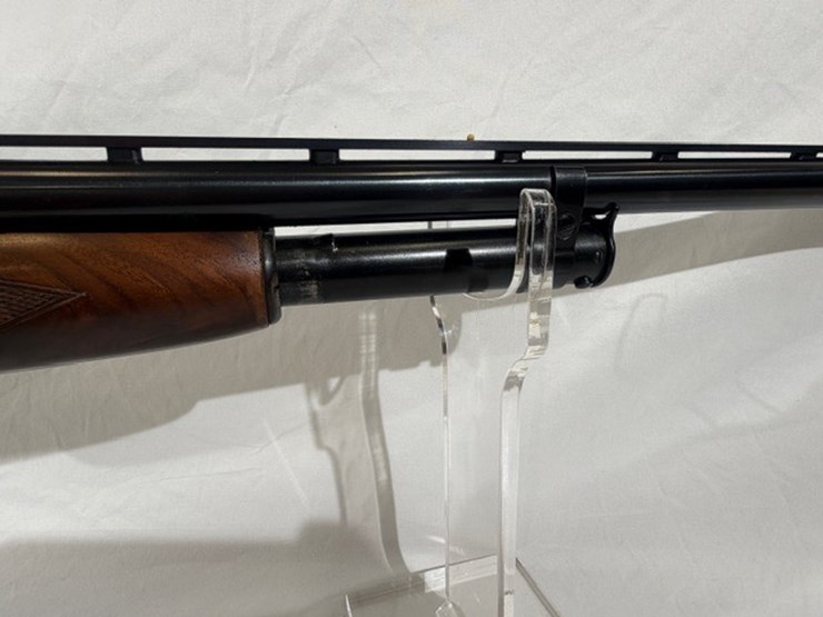 #12-•-winchester-model-12-shotgun-image-24