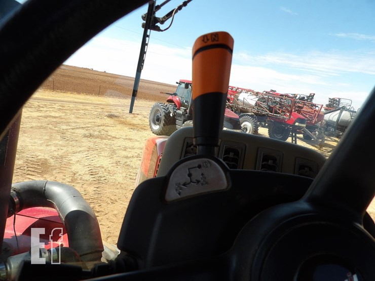 2013-case-ih-steiger-500-hd-image-43