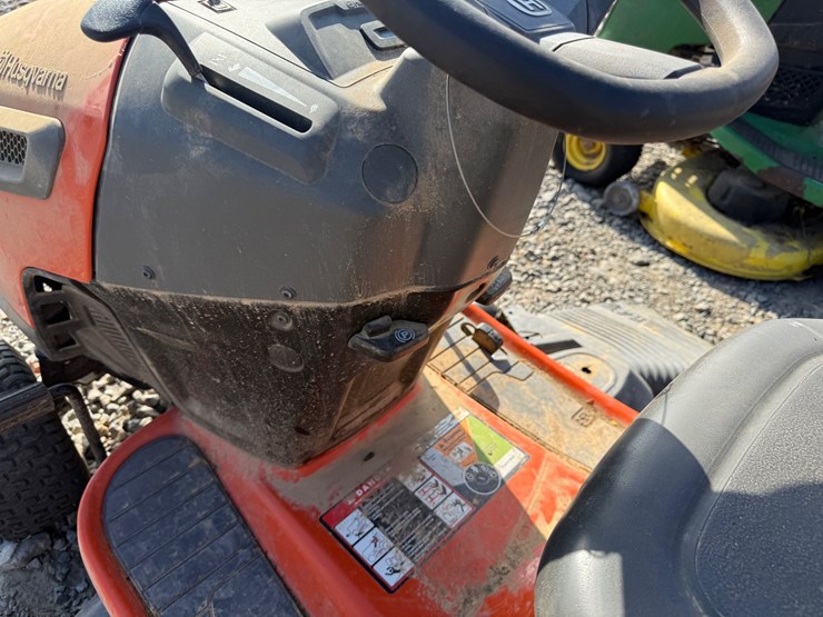 husqvarna-yth24v54-image-31