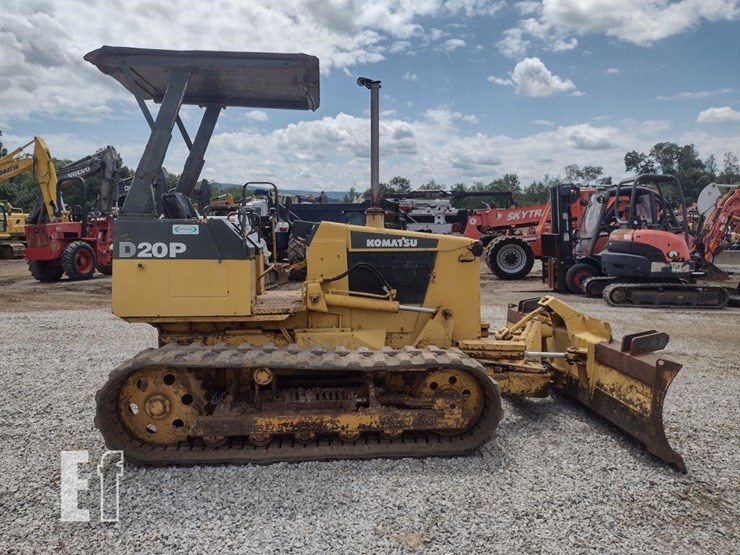 komatsu-d20p-image-3