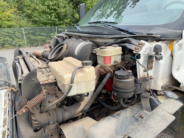 2007-gmc-c5500-s/a-box-truck-image-8