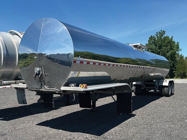1999-polar-tanker-image-1