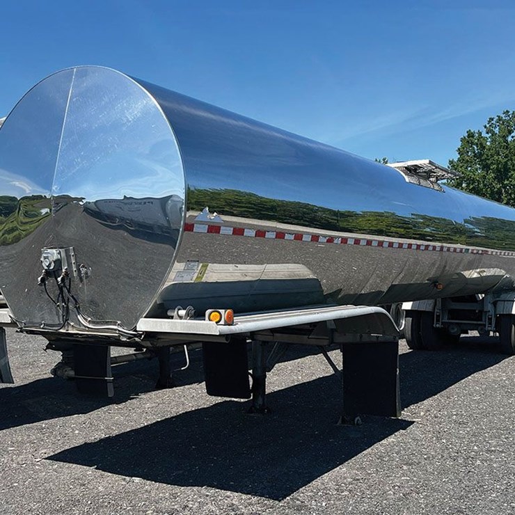 1999 POLAR TANKER