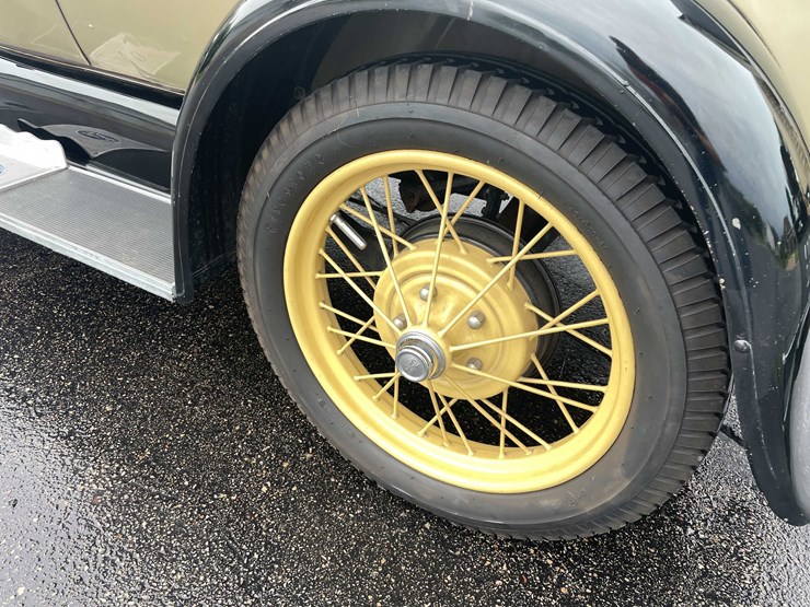 1928-ford-model-a-image-27