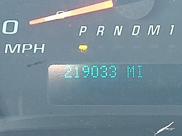 2019-chevrolet-2500-image-10