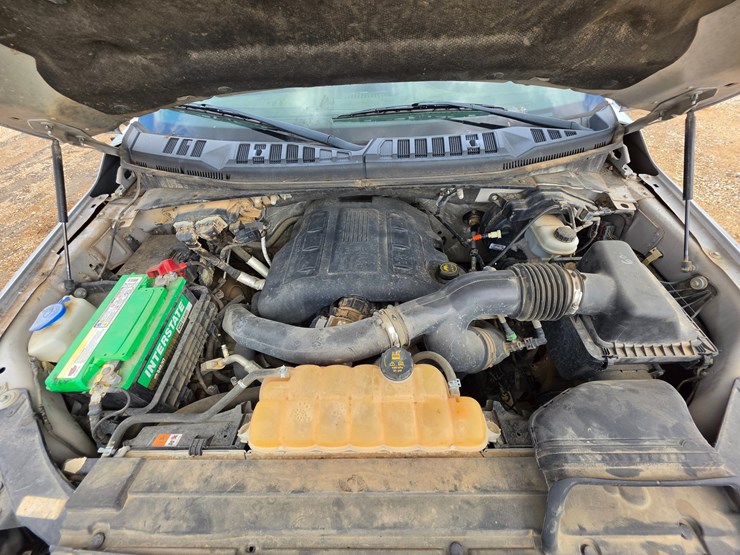 2016-ford-f150-image-28