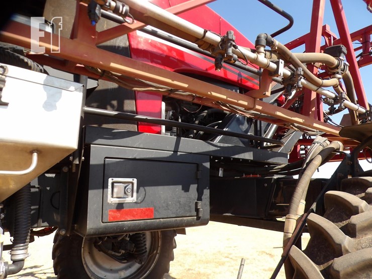 2017-case-ih-patriot-3340-image-8