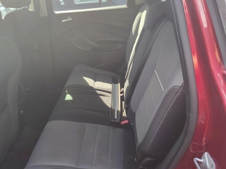 2014-ford-escape-image-6