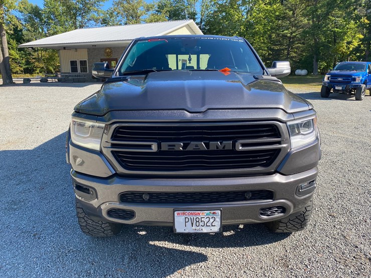 #7082-•-2021-dodge-ram-black-widow-bighorn-sport-(has-wi-title-in-delay)-(holcombe,-wi)-image-4