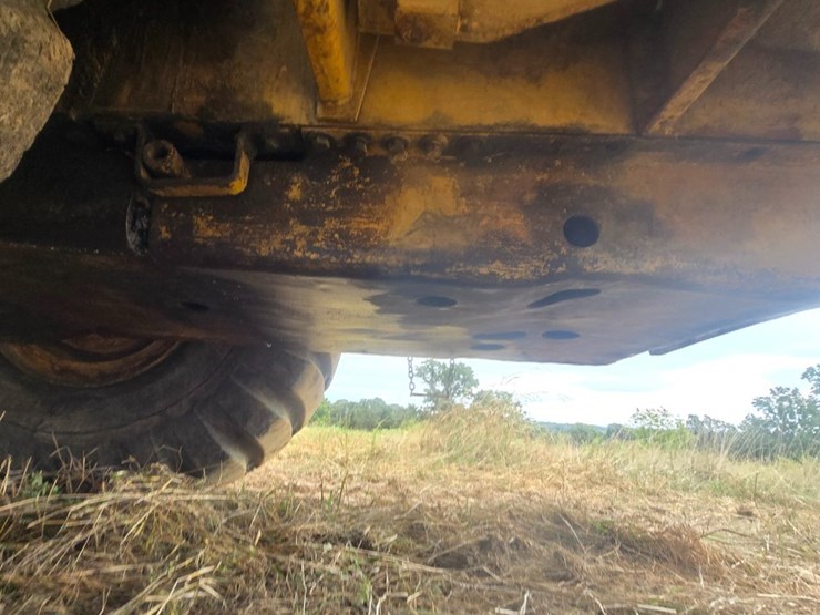 caterpillar-621-image-23