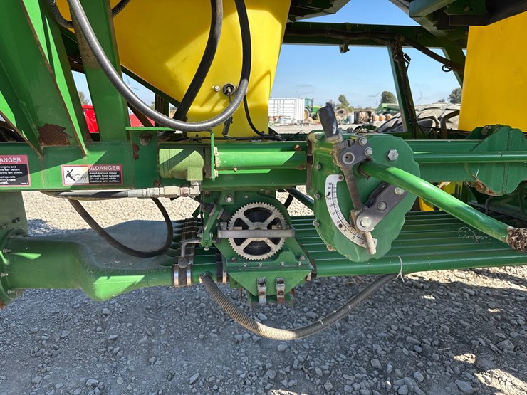john-deere-1890-image-34