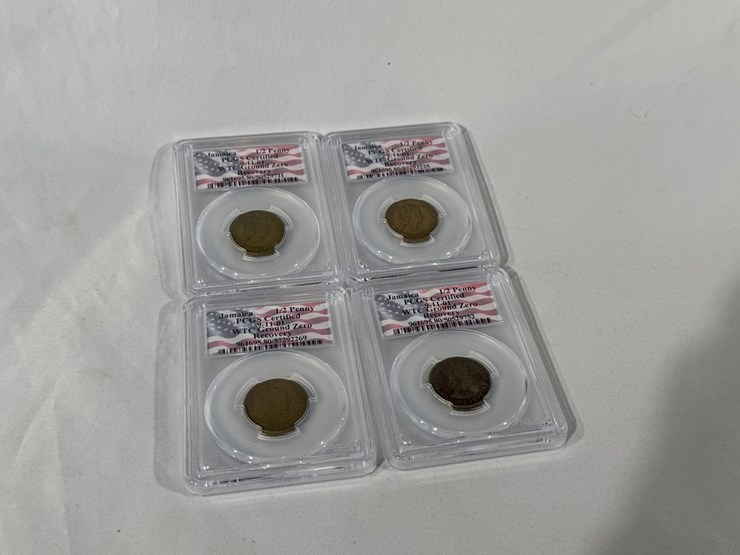 #40221-•-(4)-ground-zero-jamaican-1/2-pennies-graded-image-2