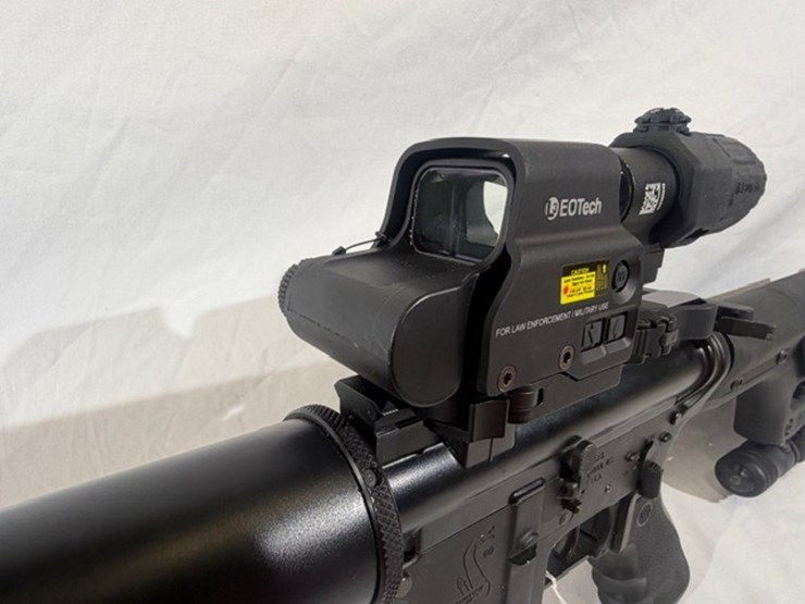 #11-•-bushmaster-xm15-e2s-rifle-image-13