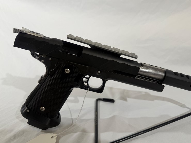 #5-•-sti-international-2011-pistol-image-32