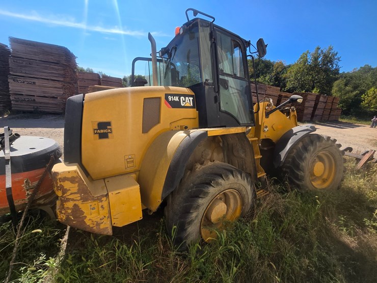 2015-caterpillar-914k-image-8