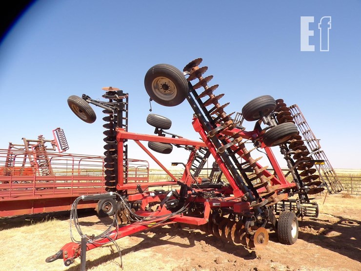 case-ih-true-tandem-330-turbo-image-1