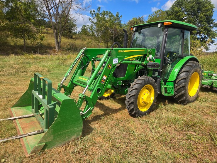 2023-john-deere-fc12e-image-2