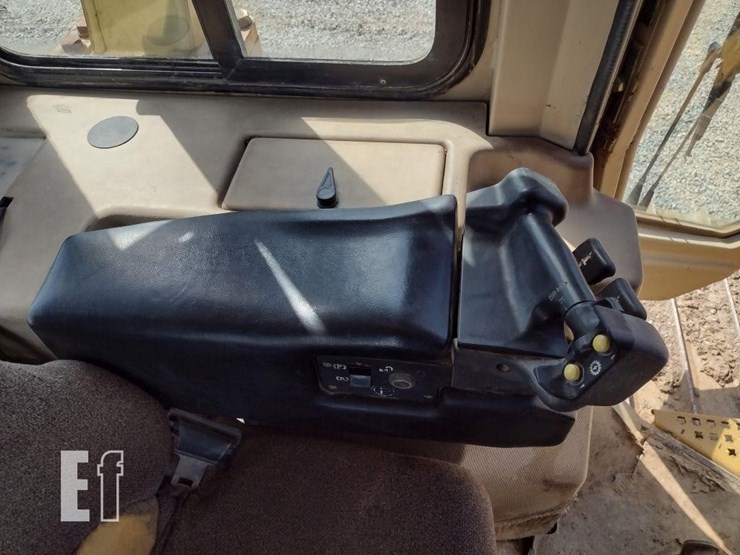 2002-caterpillar-d5m-lgp-image-9