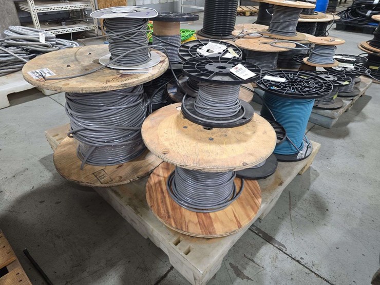 pallet-of-smaller-wire,-24ga,-20awg,-and-other-partial-wire-rolls-image-4