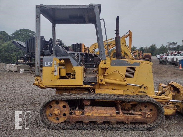 1995-komatsu-d21a-7-image-24
