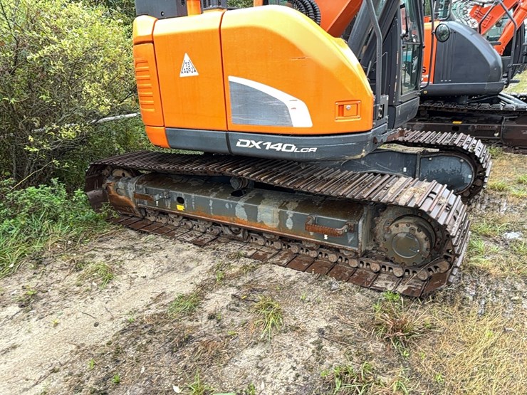 2017-doosan-dx140-lcr-image-9