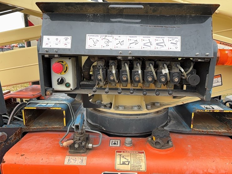 jlg-x500aj-image-5