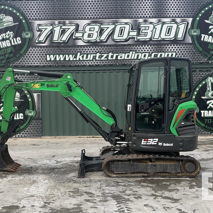 2018 BOBCAT E32i