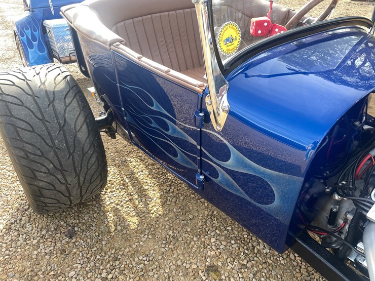 #7900-•-1923-ford-t-bucket-"bad-attitude"-and-2003-cmt-manufacturing-trailer-(has-wi-title)-(downing,-wi)-image-11