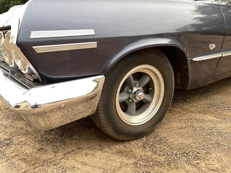 #7000-•-1963-chevy-impala-(has-wi-title)-(colfax,-wi)-image-12